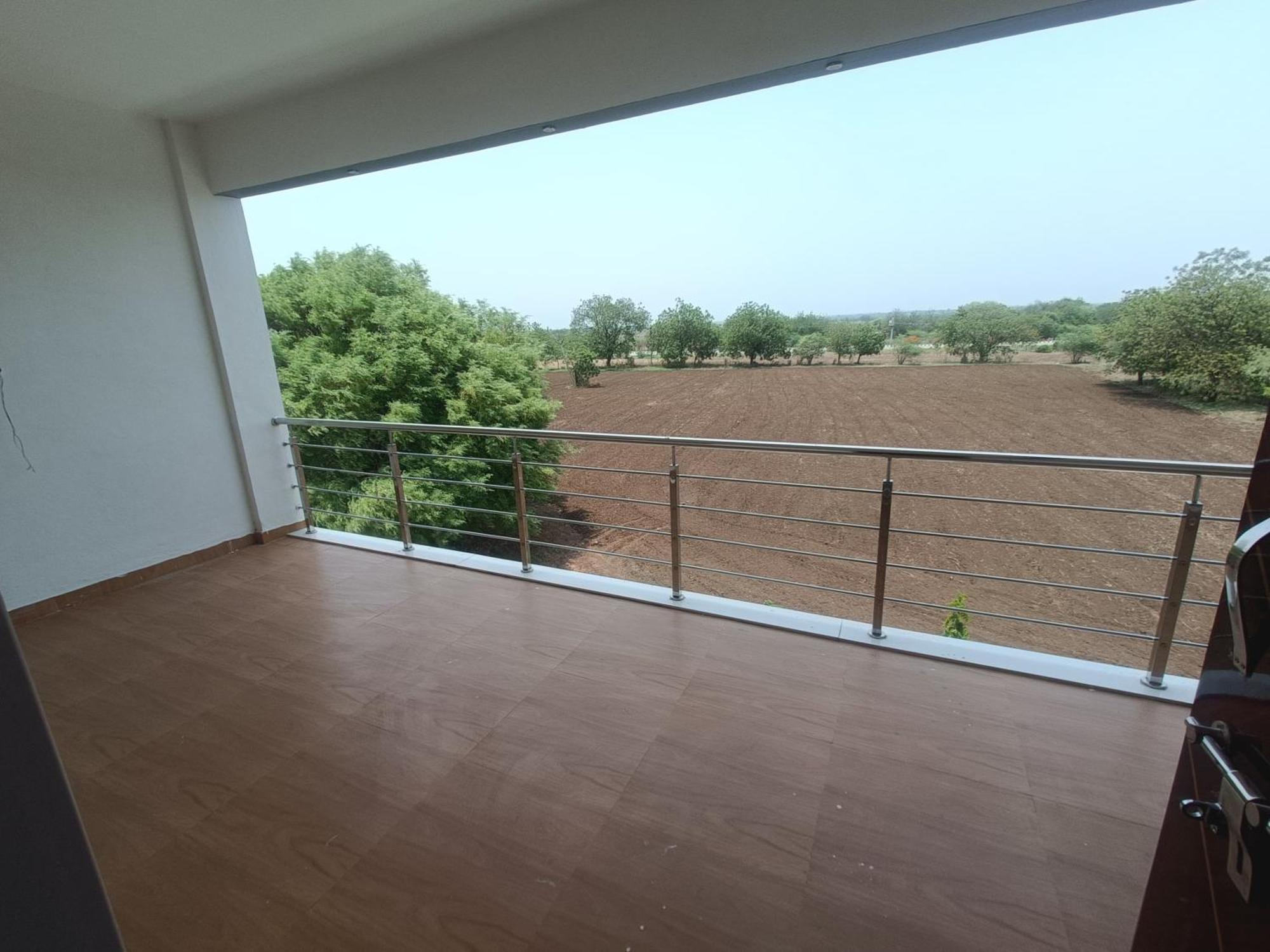 Matoshree Guesthouse Akalkot Bagian luar foto